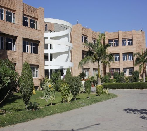 G.D. Memorial College